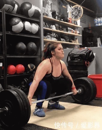 健身|微胖模特坚持健身，身材紧致，体重170斤还没有多余的赘肉