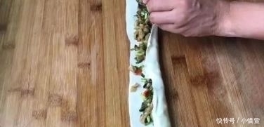 茄子|茄子别直接炒着吃了,教你一个新吃法,做法简单味道足,比肉还香