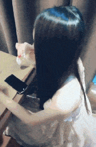 |搞笑GIF:这暴脾气,真是一点都没变啊