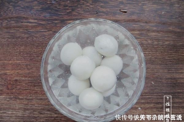 悬浮物|它是“穷人的阿胶”,一碗不到3块钱,每天吃一点,脸色红润