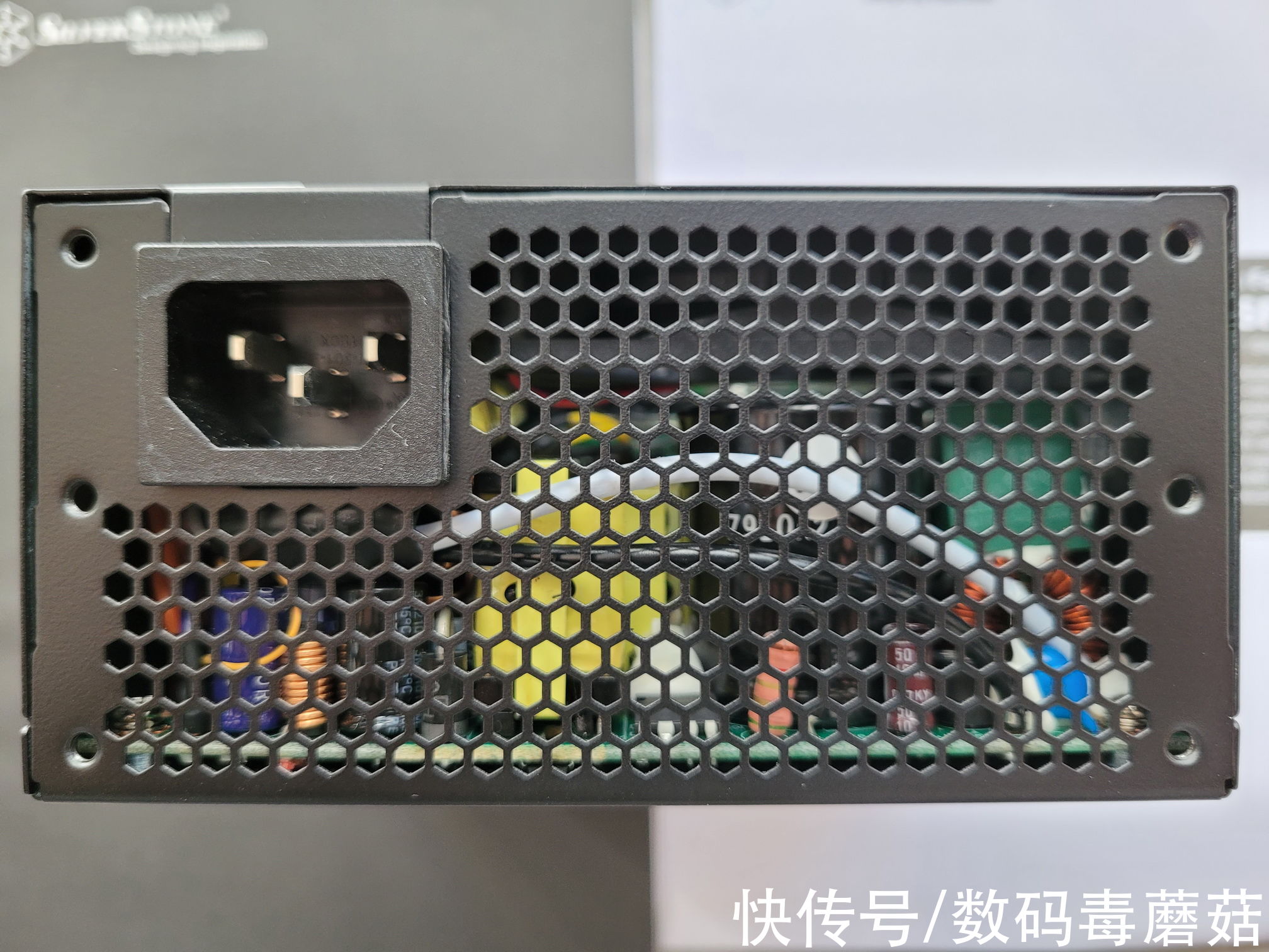 itx|2021年赛扬还能干点啥？铭瑄H510ITX装机小测