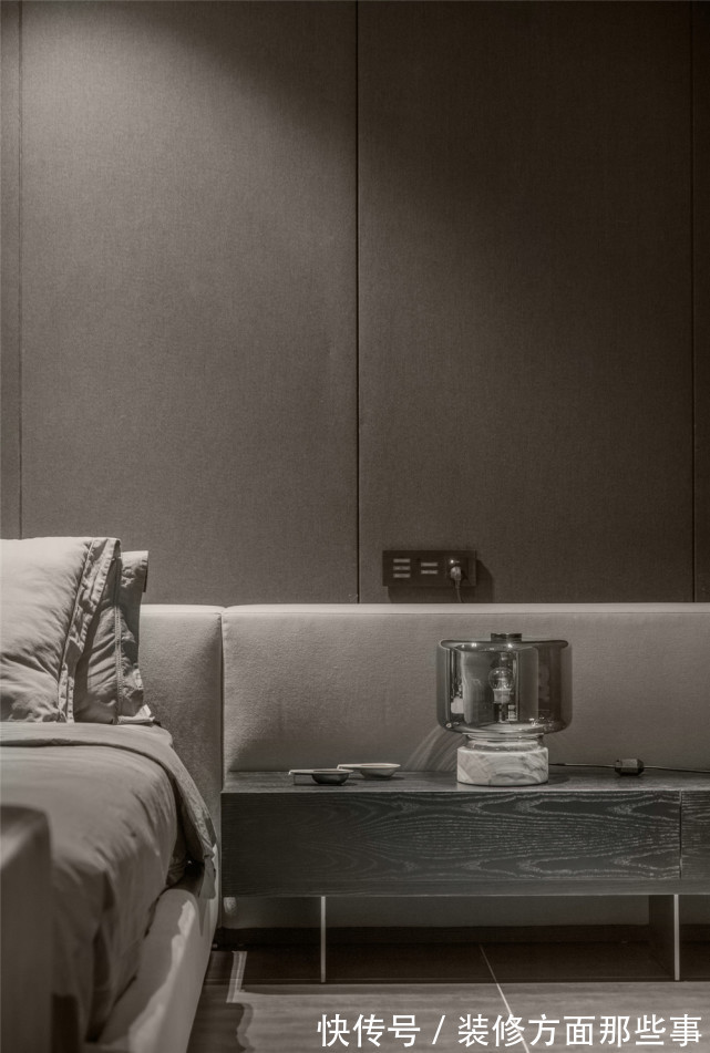 三居室|120平高级灰三居室，看似简单却不乏高级