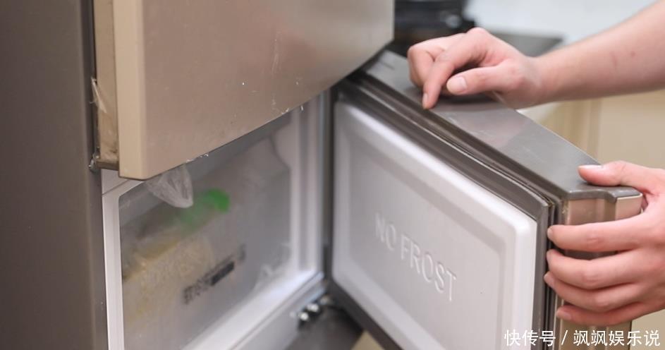 绒布|冰箱封条发霉了不用愁,一个小窍门教你轻松洗干净,方法简单省事
