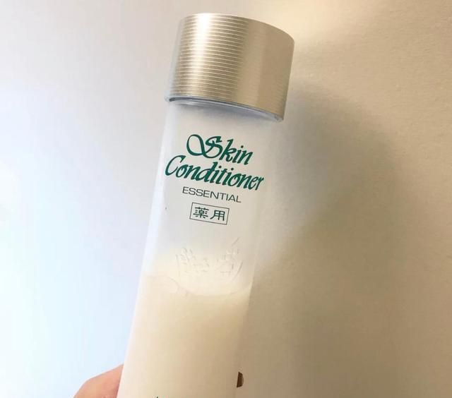 闭口|日系的“四大神水”翻车了?奥尔滨差评多,SKII不值得,黛珂硬撑