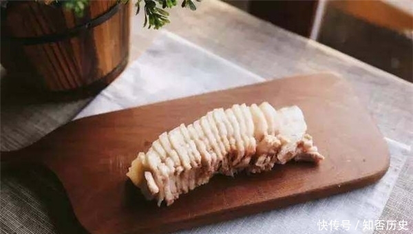 香辣|比红烧肉好吃一百倍,香辣可口,鲜香美味,蒜泥白肉等你来!