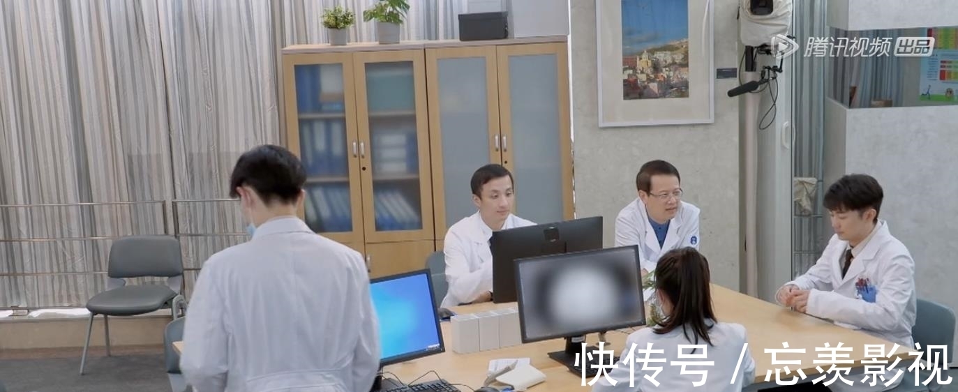 《心動的offer3》嚴(yán)盛狂飆狠話,句句戳心,實(shí)習(xí)生王蕊崩潰大哭!