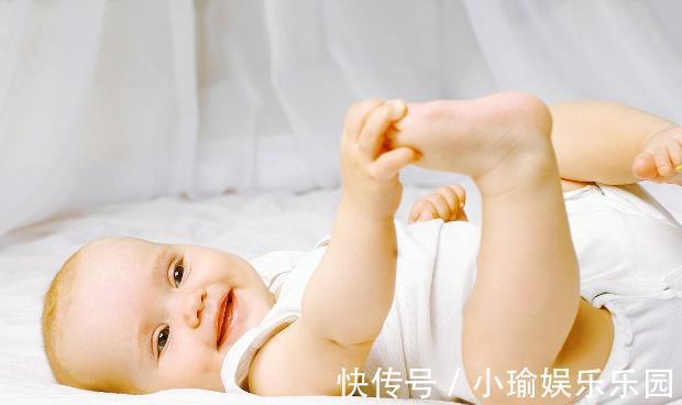 婴幼儿|孩子睡醒后若有这3种表现，说明大脑发育很好，占一条也很好