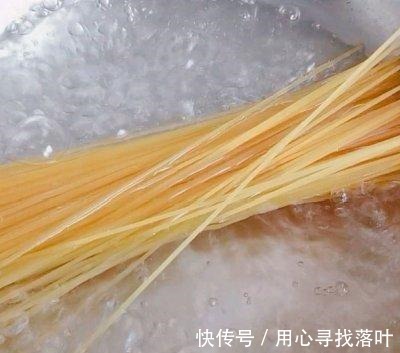 美味|周末超美味的黑椒意面来袭，还不快吃！周末超美味的黑椒意面来袭，还不快吃！