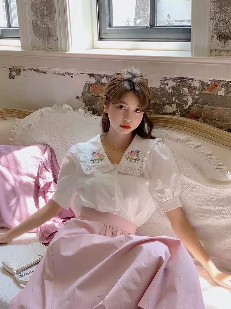 法式|法式上衣+高腰下装，今年夏天必火的组合