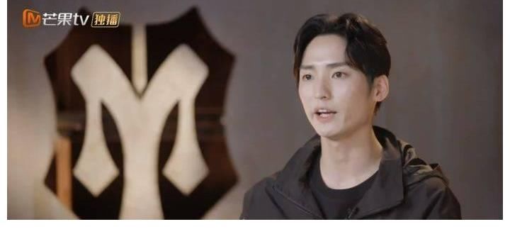 专辑|55岁林志炫为跌下舞台道歉！参加节目指手画脚被骂爹味儿重，他越来越飘了？