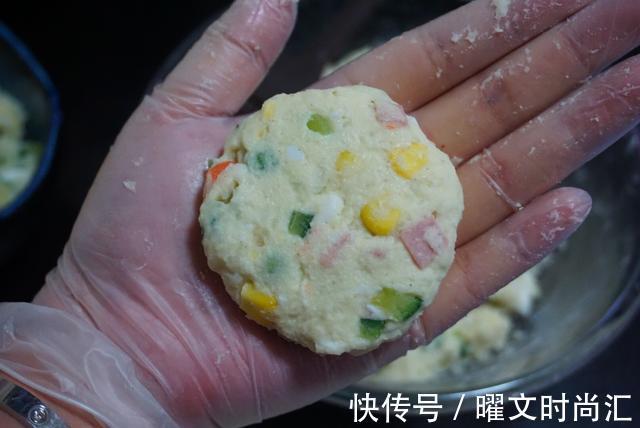 火腿丁|简单快手的营养早餐,10分钟就能搞定,外酥里嫩太好吃了