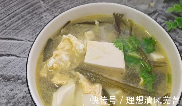 土豆片|三九冬补，别总吃大鱼大肉，9种碱性食物要常吃，润燥滋补不上火！