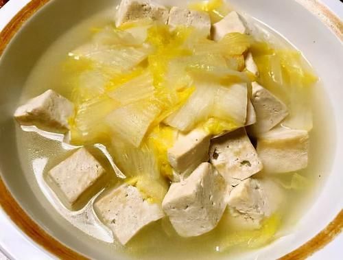 想长寿先养肝，常吃以下3种食物，护肝排毒，给身体来个大扫除