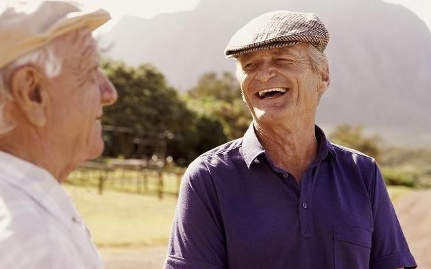 中老年人|进入老年,若还保持“6大特点”,更健康长寿,若占一个也不错