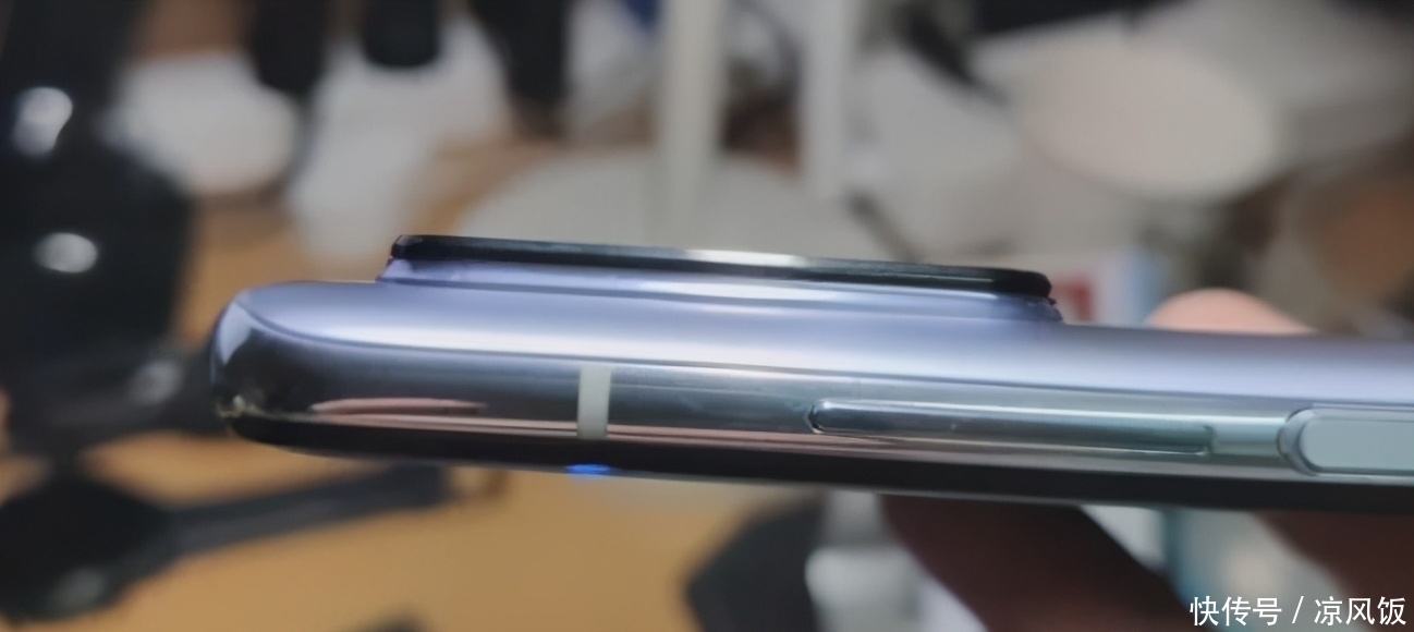 至尊纪念版|红米 K30S只卖2299!发布半小时被抢光?