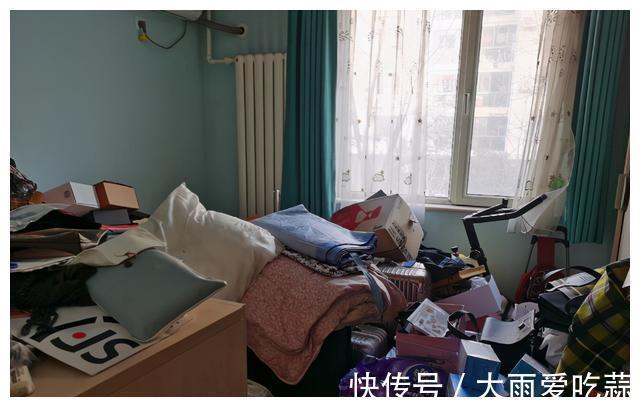 小情侣|手办变垃圾，小情侣家中收藏手办，专业团队为其减少800kg碳排放