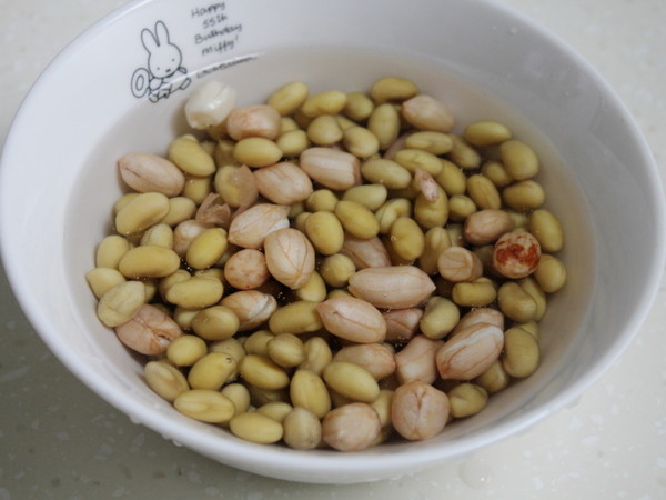 清洗干净|不想做“黄脸婆”！早上坚持喝它，暖胃益血气，皮肤水灵有光泽