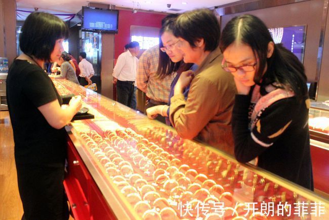 黄金|准备黄金回收的小白，看完这篇你才不会踩坑！