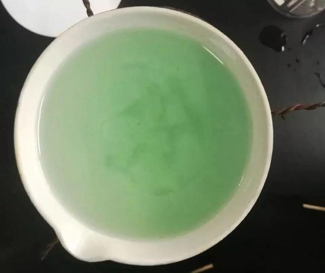 植株|栀子、茉莉喜欢“酸水”,每月浇一次,叶子翠绿、再不黄叶