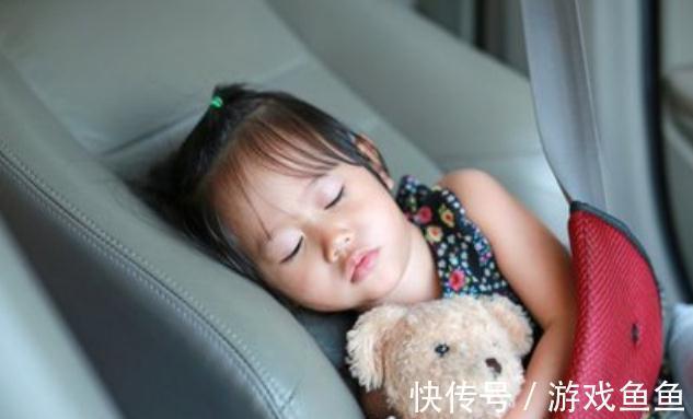 睡眠质量|秋季带娃,家长别让孩子睡前做这几件事,以免错过长高的机会