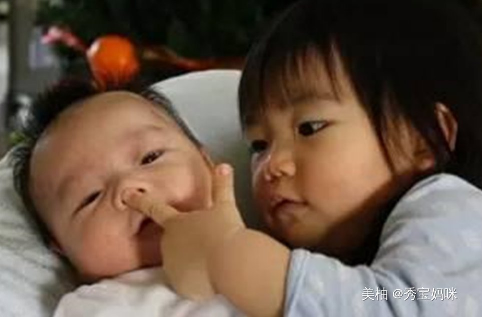 百事哀|已经有了一个女儿,家长应不应该追生“二胎”?两位宝妈各有看法