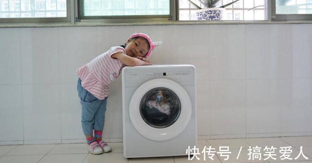 细菌|干净奶奶每天给宝宝换洗衣物,却依旧“脏”出疹子,宝妈气到发火