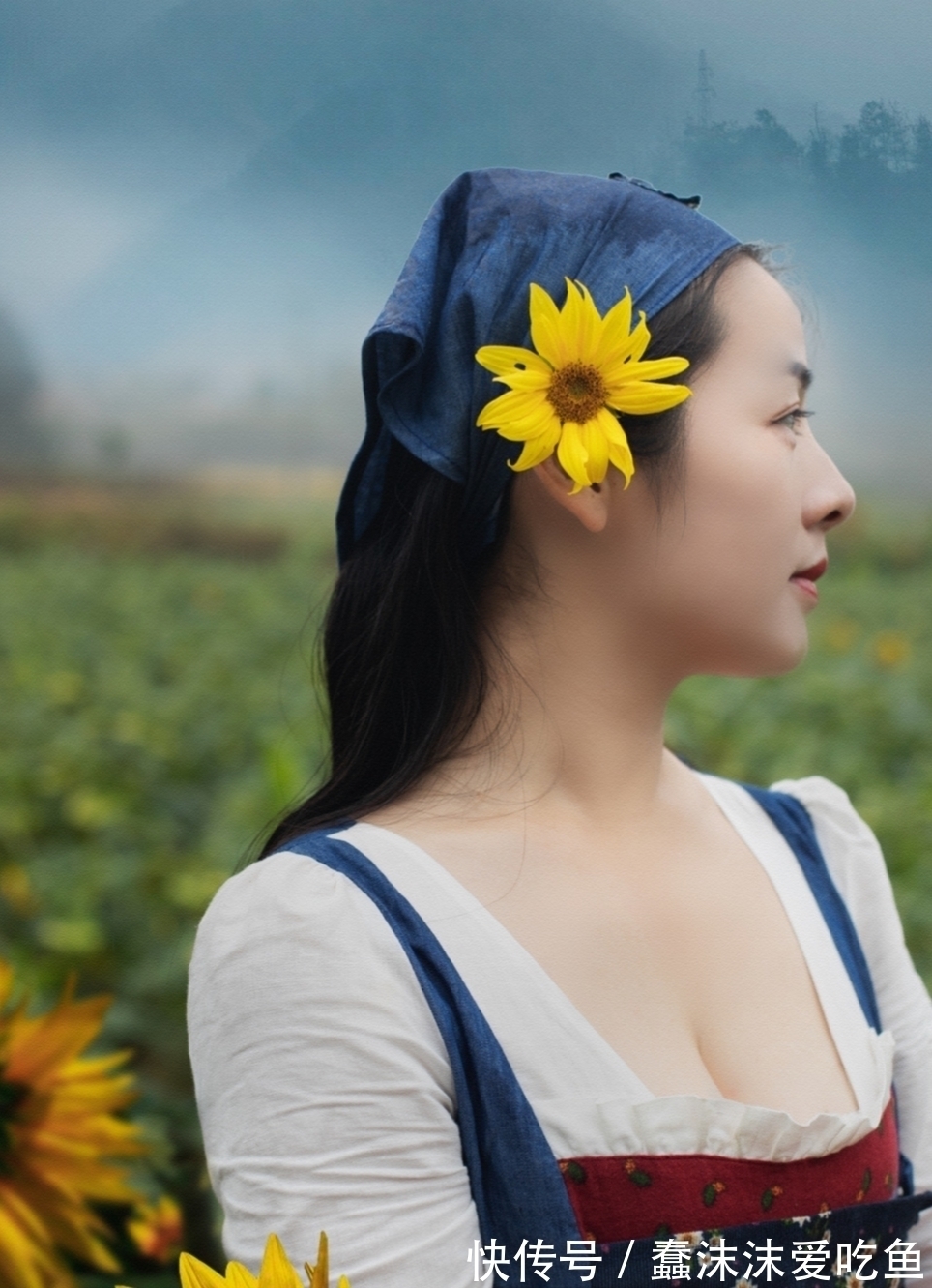 碧汉!原创对联·十二副丨抱十里荷塘,花开若雪;依一弯柳岸,萍聚连根