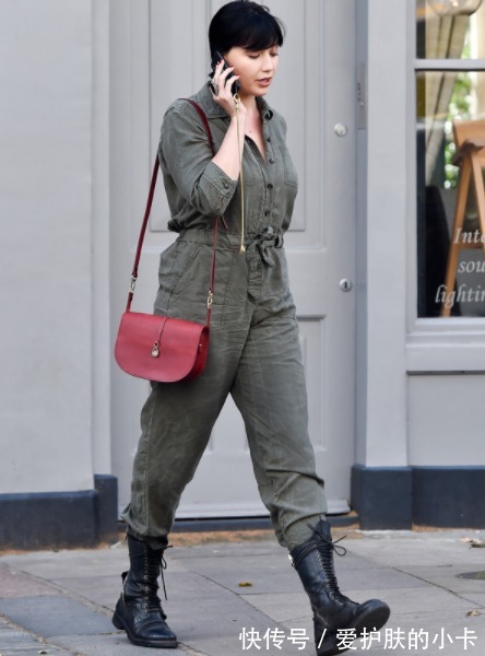 时髦|初秋简单又好穿的单品,时髦修身连体裤,优雅时尚百搭,好实穿