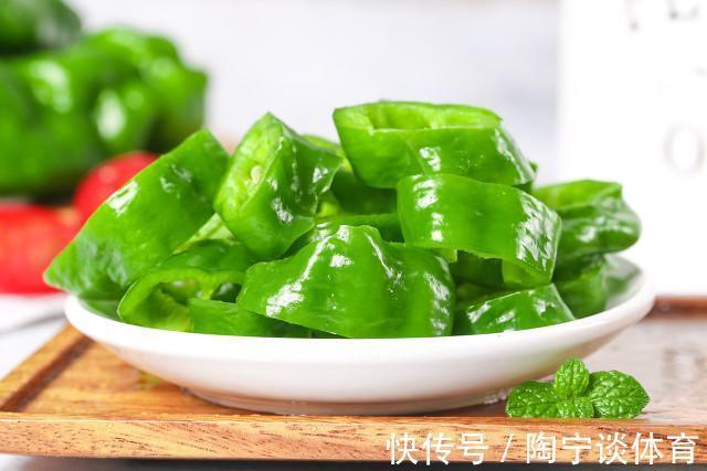 膳食纤维|高血糖的“救星”找到了，这两种菜敞开吃，或比胰岛素还管用