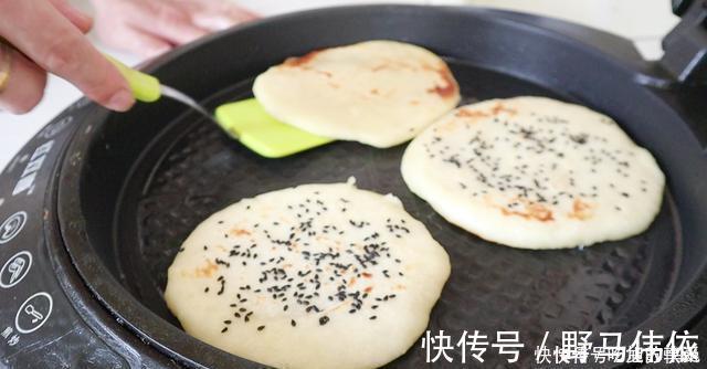 外婆30年的烙饼诀窍，全程详细教你，烙出的饼柔润不发硬，超好吃