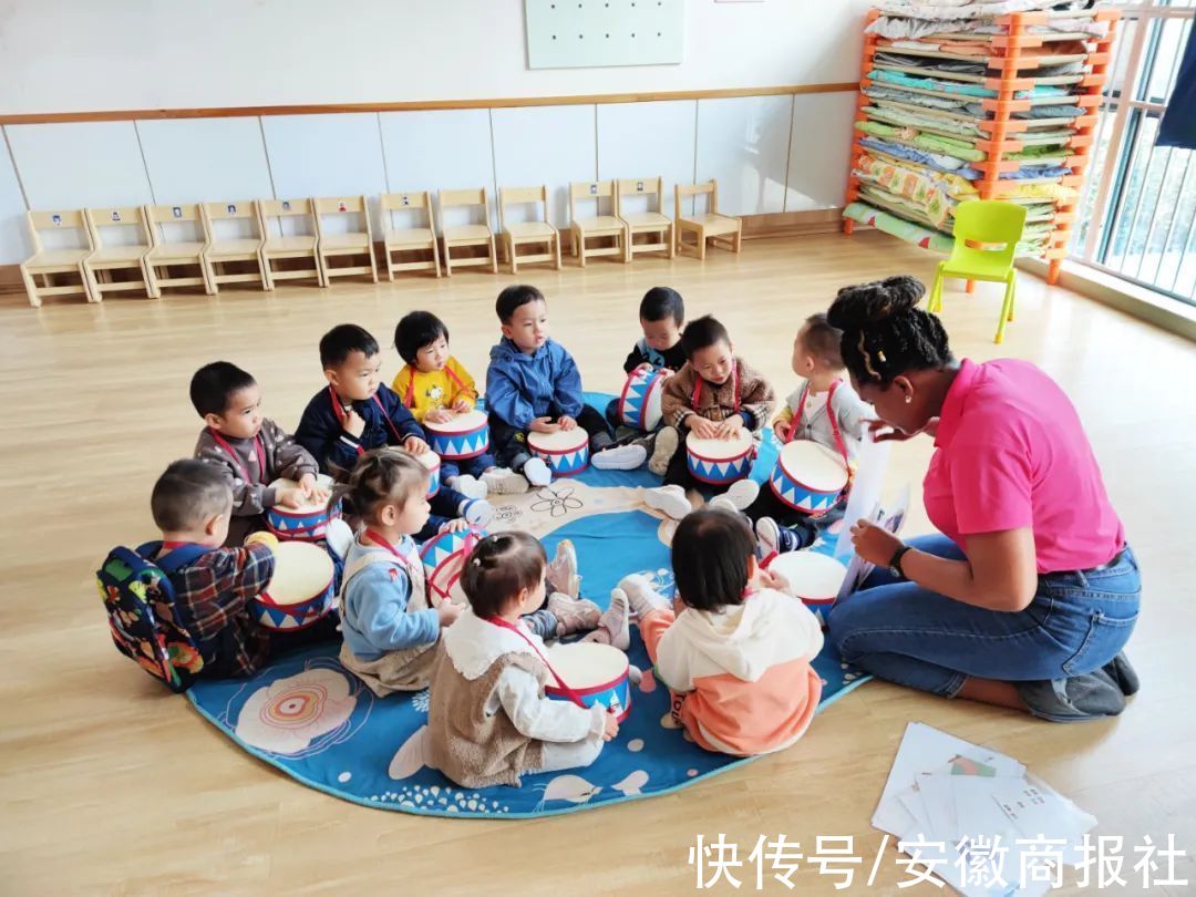 卢老师|破解0-3岁婴幼儿照护难题，新华小启航打造“家门口、上得起、高品质”的托育服务