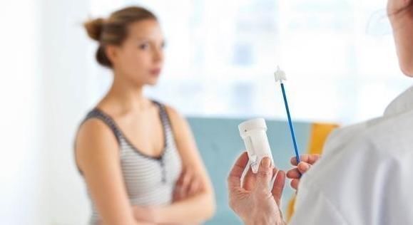 丈夫|33岁妇女腹痛发现子宫颈癌，丈夫听后嚎啕大哭，直言：对不起！