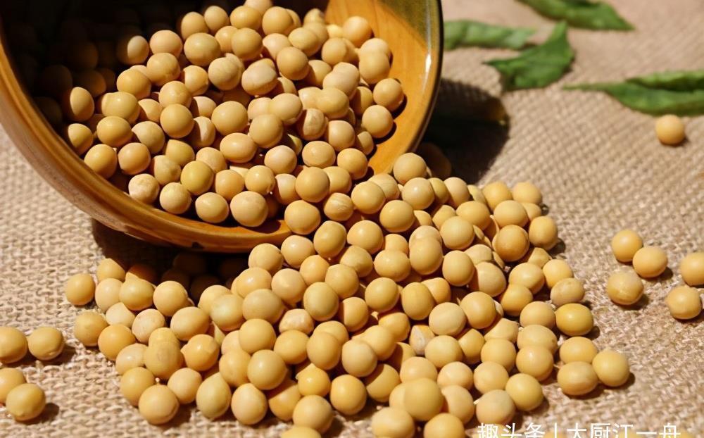 中老年|人到中年不管有钱没钱,建议多吃这4种食材,营养健康身体壮