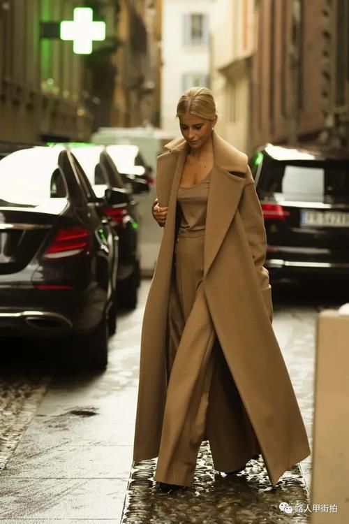【路人甲街拍】1-21/冬季阔腿裤穿搭，藏肉保暖还时髦～