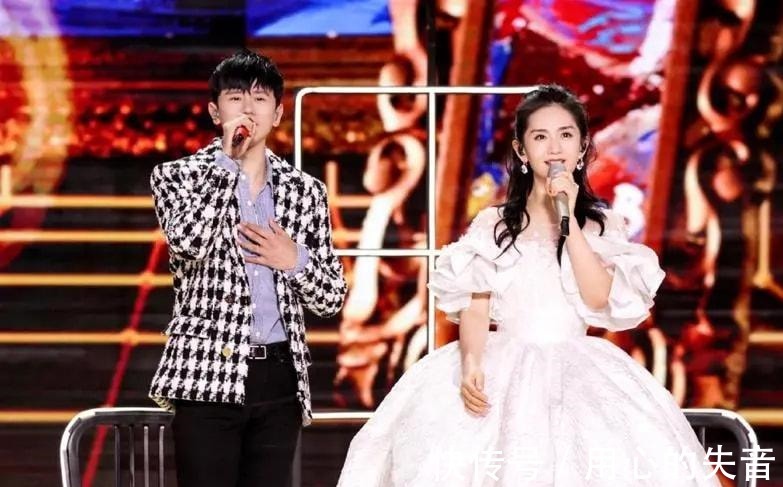 卫视春晚大比拼，冯巩惊喜现身，杨颖跨界主持，杨钰莹孟庭苇合唱