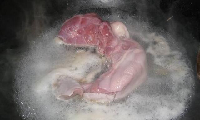 吃一斤它,相当于吃10斤菠菜,5斤鸡蛋,40元一斤,再贵也别不舍