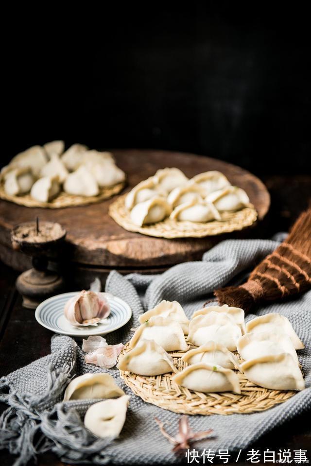 红叶&昨夜清霜冷絮裯,纷纷红叶满阶头