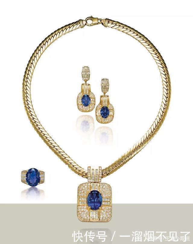 中心处|珠宝欣赏这个哨子吊坠真好玩,即能做装饰,又能吹