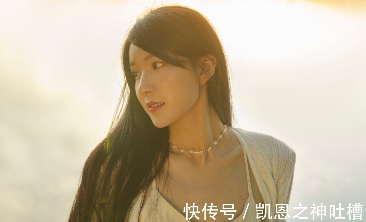 三更月|原创对联·十四副丨归照经年留石老,起来一步见天真