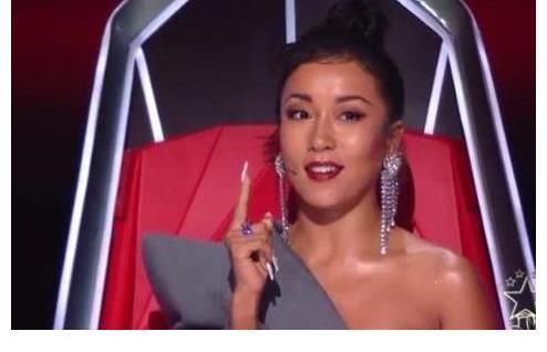 中國好聲音|王靖雯現(xiàn)身好聲音,光看長相,還以為是毛不易來了