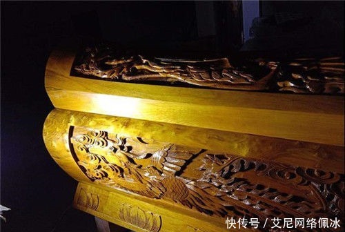 为何盗墓贼见古墓旁有柳树,转身就走?原来这里有个不成文的规定