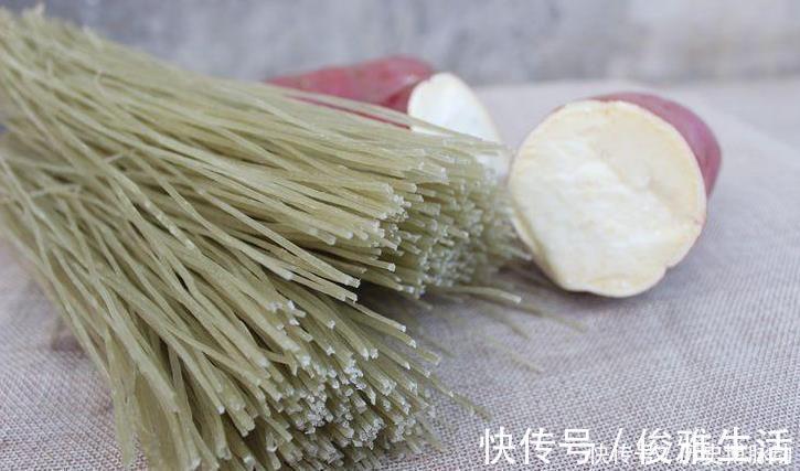 韭菜|怎么辨别出掺假的粉条?学会4个技巧轻松避开,不怕吃到假粉条