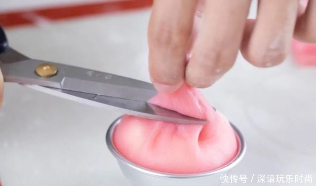 夏天最馋这甜品!不用开烤箱就能做