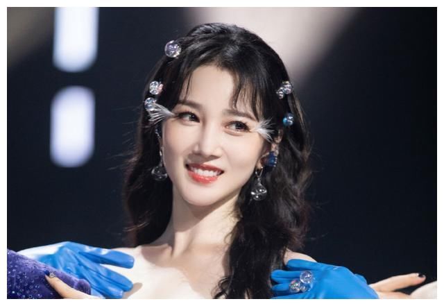 《浪姐2》成团榜趋势明朗，李菲儿存理论可能，上季问题值得警惕