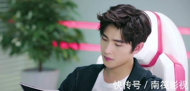 《青春環(huán)游記》3開播,賈玲楊迪成幽默擔(dān)當(dāng),多位男神加盟惹人愛