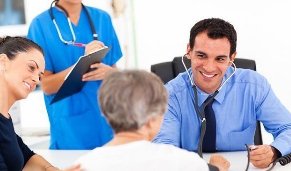 饮酒|患上高血压后,尽量规规矩矩,别乱做以下这4件事!