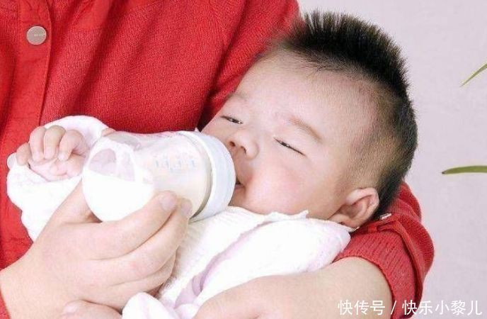 喂奶|家有不满一百天的宝宝,家长容易做错4件事却不自知,要自查改正
