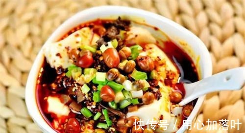 天气越来越冷,总要吃点暖身的食物,四道暖和好吃的早晚餐“上”!