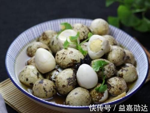 卵巢|女人若不想老得快,要常吃此菜,养子宫,护卵巢,50岁看起来像18