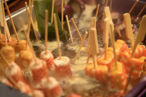 风靡东南亚的“关东煮”，为啥在中国火不起来？网友：实力不允许